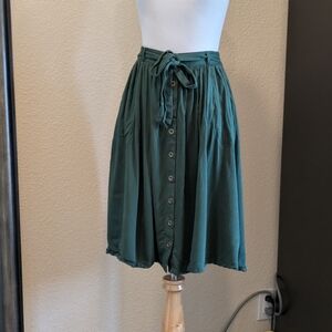 ModCloth Green Button Front Tie Waist Midi Skirt XS 100% Rayon